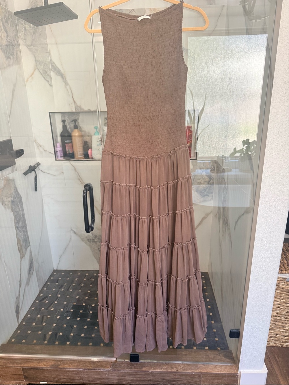 Mustard Seed Sleeveless Tiered Maxi Dress in Taupe Brown